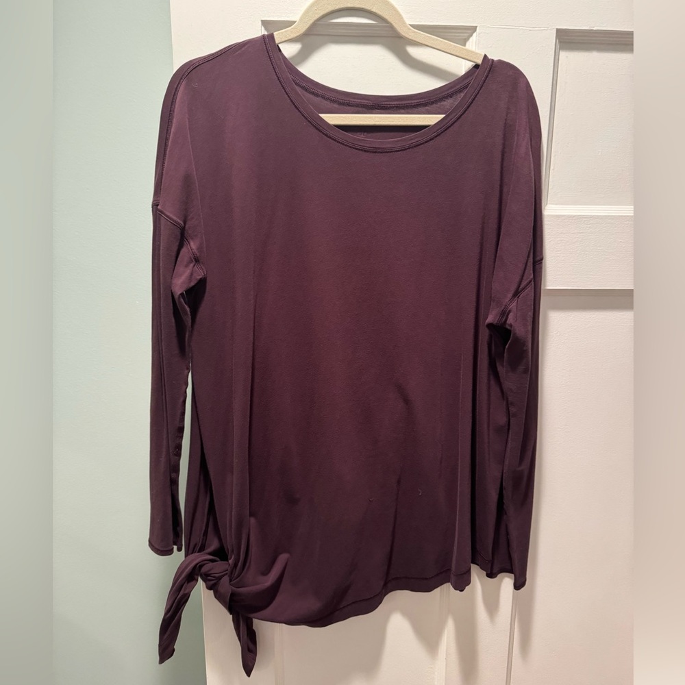 Women’s Lululemon maroon side tie long sleeve